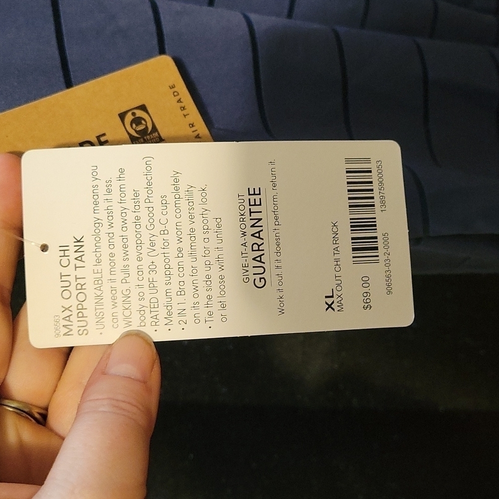 NWT blue Athleta Max out Chi support tank,  XL - Picture 4 of 6